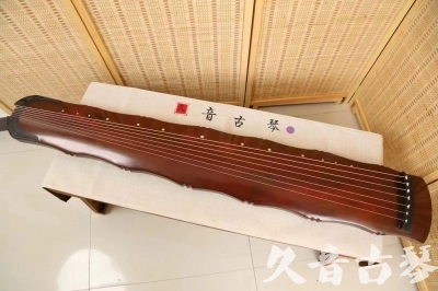 娄底市●久音古琴  ●典藏系列 20240524 [红洒金竹节]